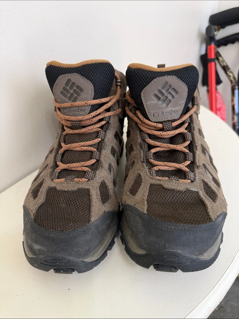 (2393) Columbia Brown and Black Men's Trail Hikers
